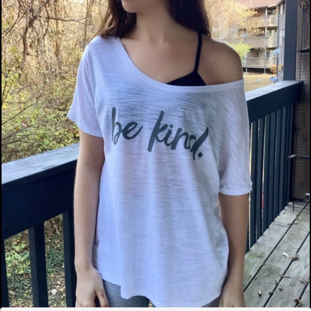 Be Kind Oversized Tee